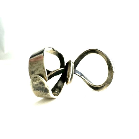Sculptural Abstract Modern Ring Adjustable - Picture 4 of 9